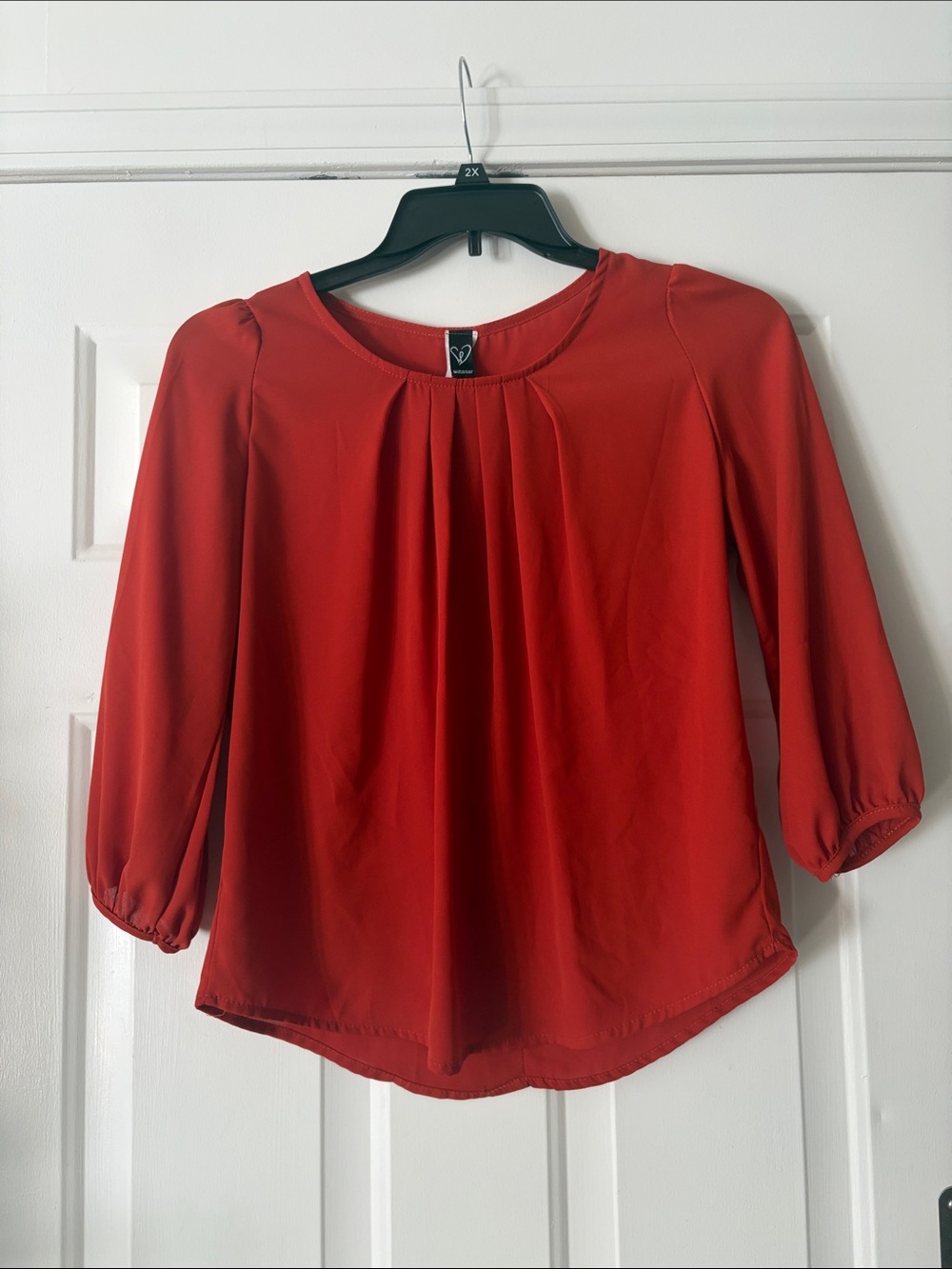 Windsor Pleated Scoop-Neck Blouse